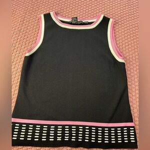 ziane Couture women's pullover. Size M.